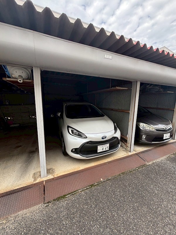 高陽ニュータウン第一分譲住宅B棟 駐車場