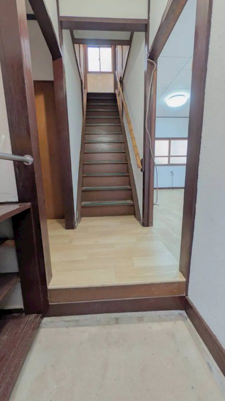 佐方本町の戸建て 玄関