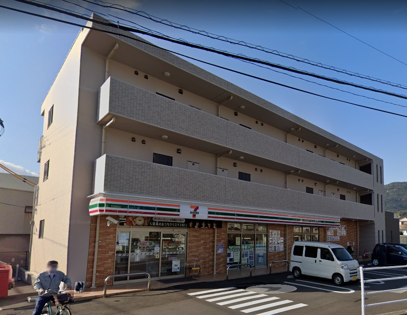 広島県広島市安佐南区山本９丁目 コンビニ