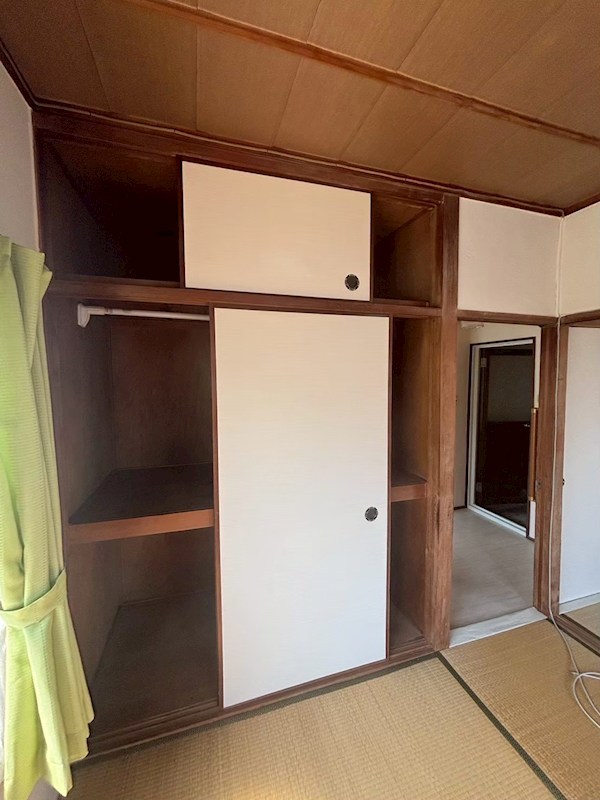 広島県呉市焼山桜ヶ丘３丁目 収納