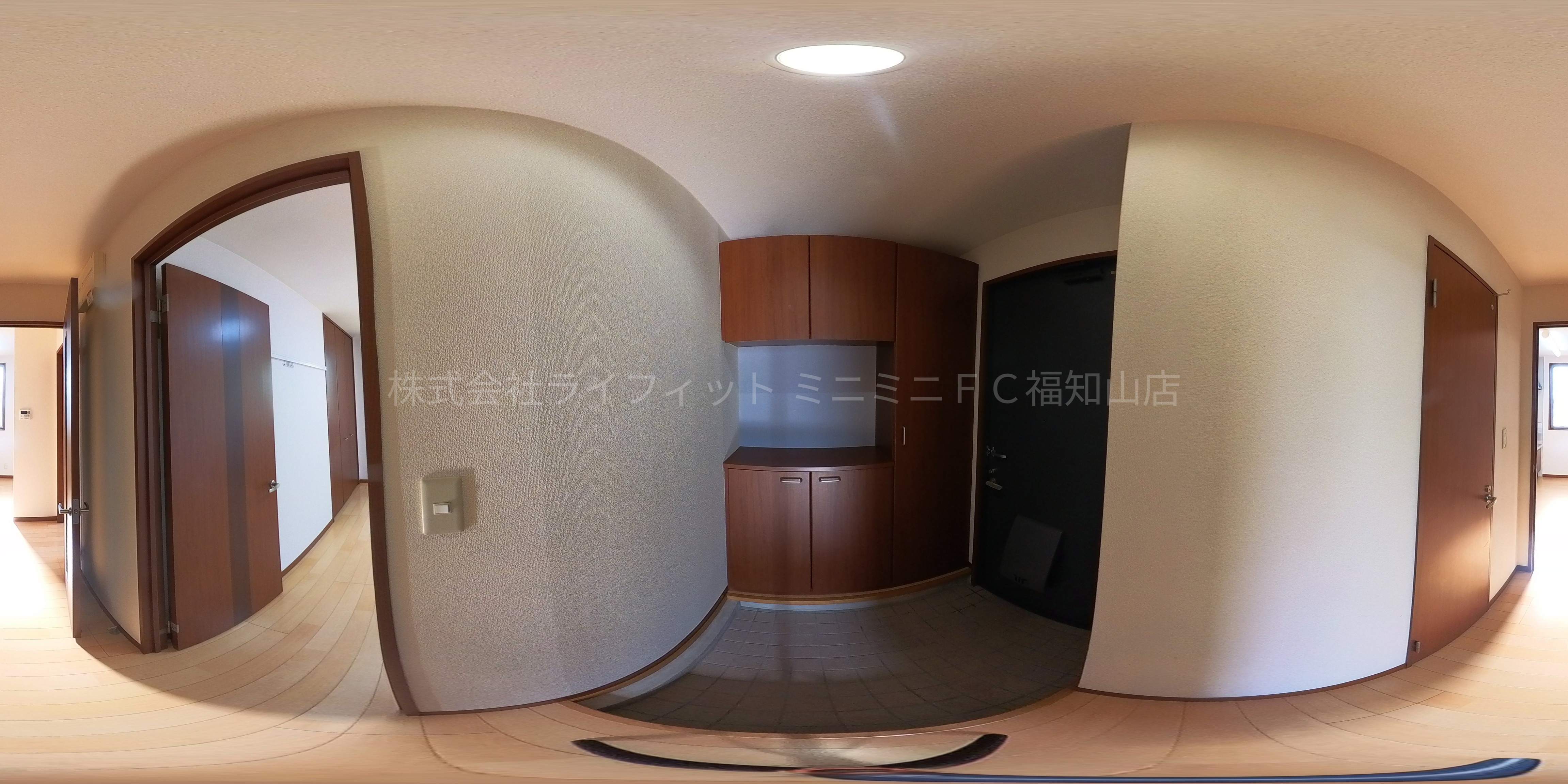 グリーンマンション芦田B 玄関