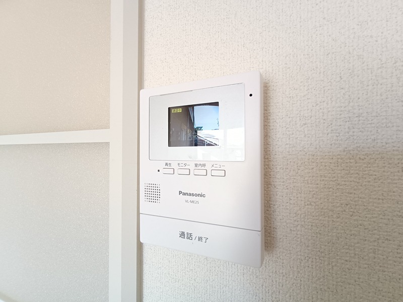 ファミールコーポ高屋　１棟 セキュリティ