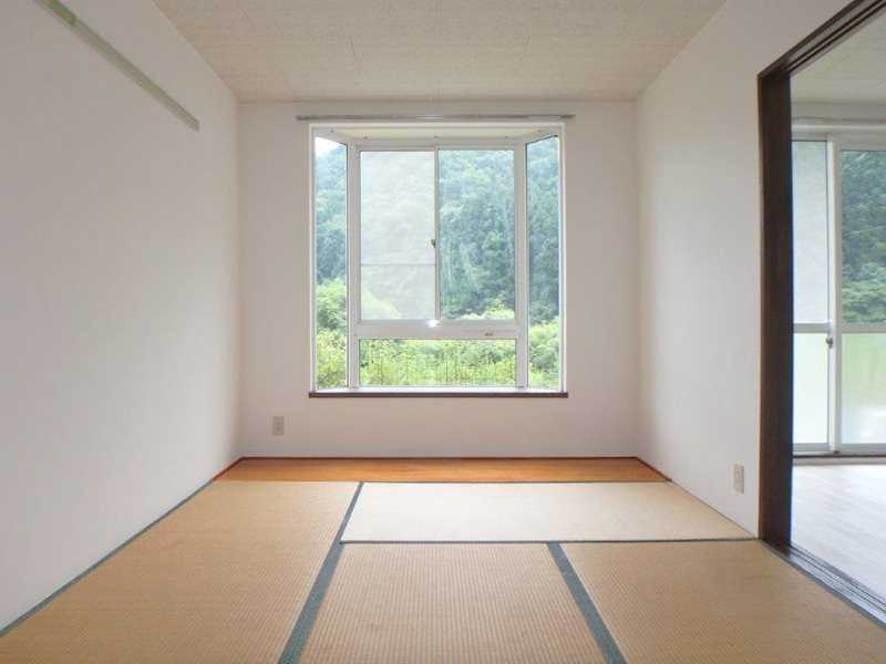 向日葵 ベッドルーム