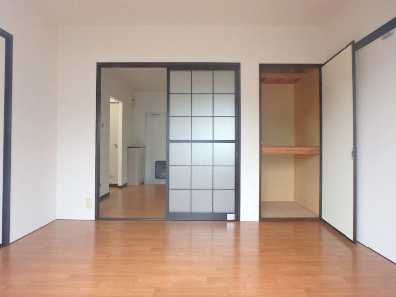 フレグランス瑞穂 収納
