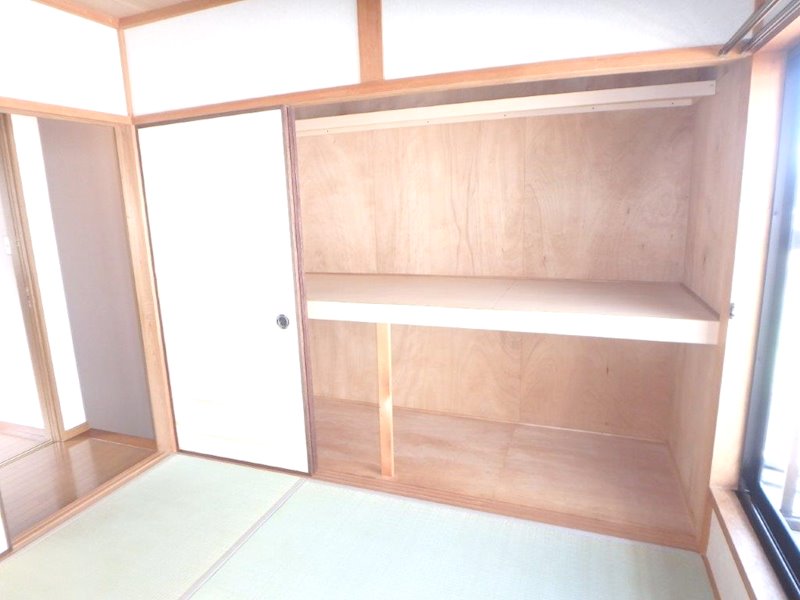 みどり荘 収納