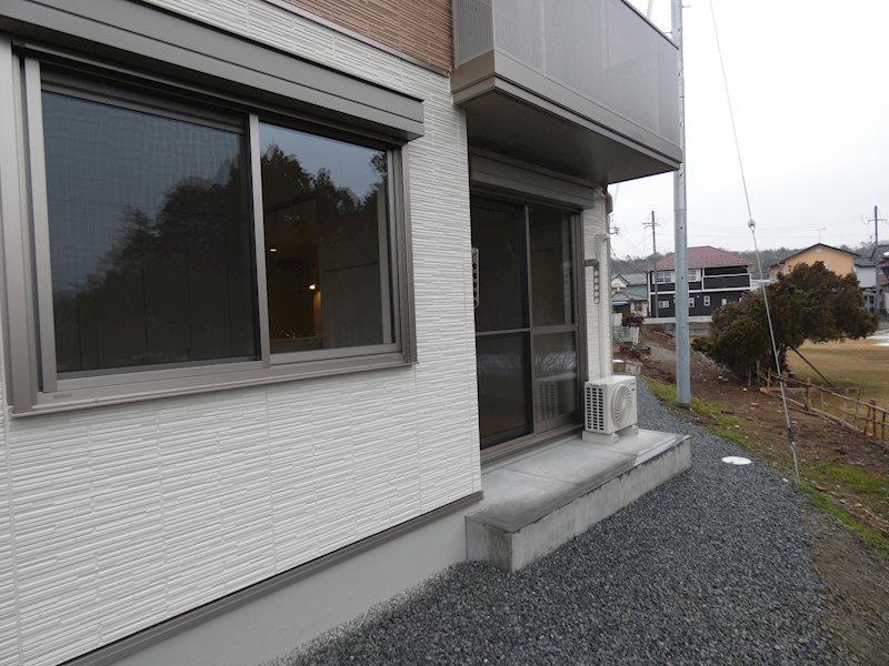 100 Mile House ベランダ