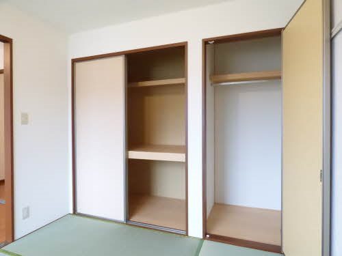 メゾン　ラッキービレッジⅡ 収納