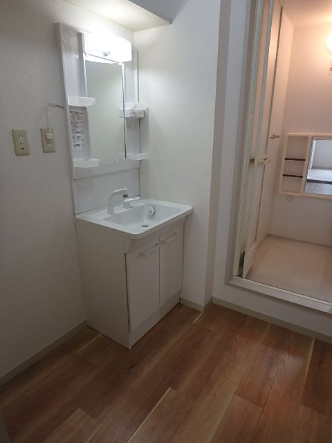 ケンズフォーレス 洗面所