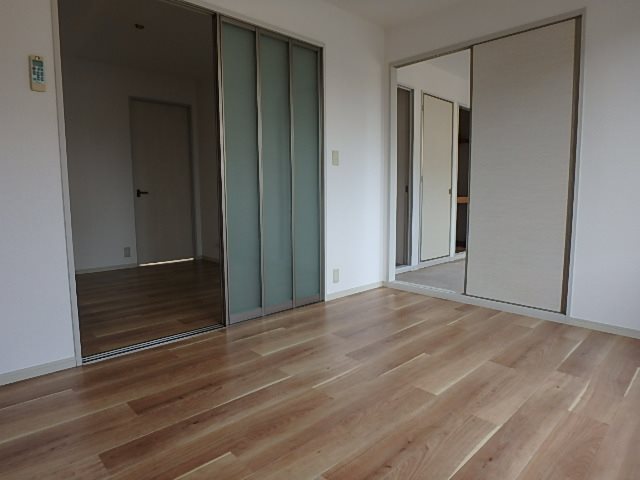 ケンズフォーレス ベッドルーム