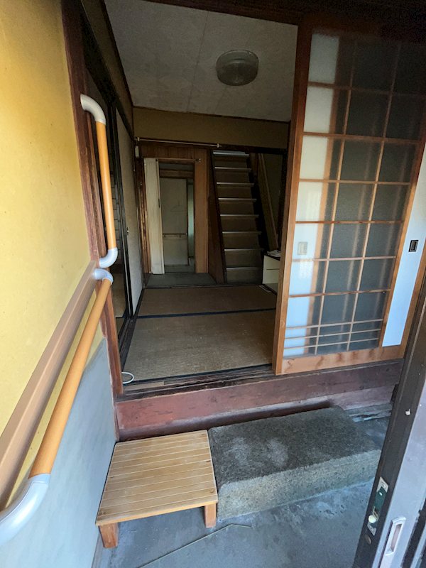 堀（本堀）借家 玄関