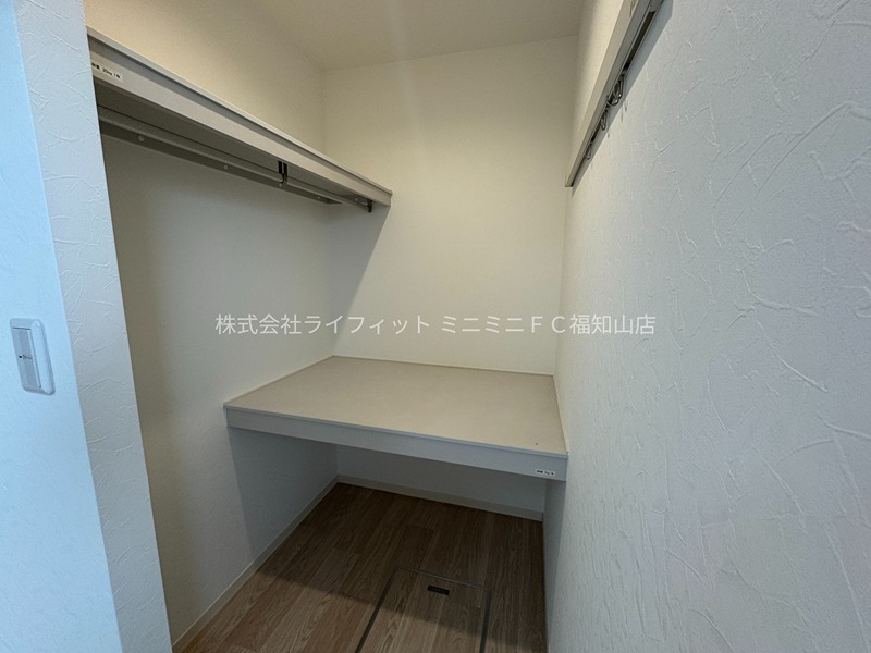 シャーメゾン和久屋 収納
