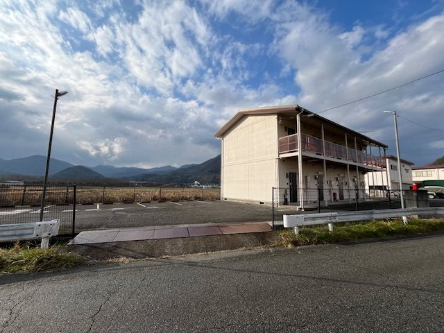 パークレーン筒江 駐車場