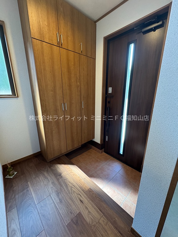 NRP 玄関