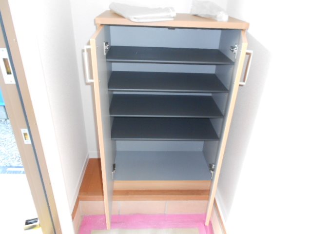 ヴィラ聖佳 収納
