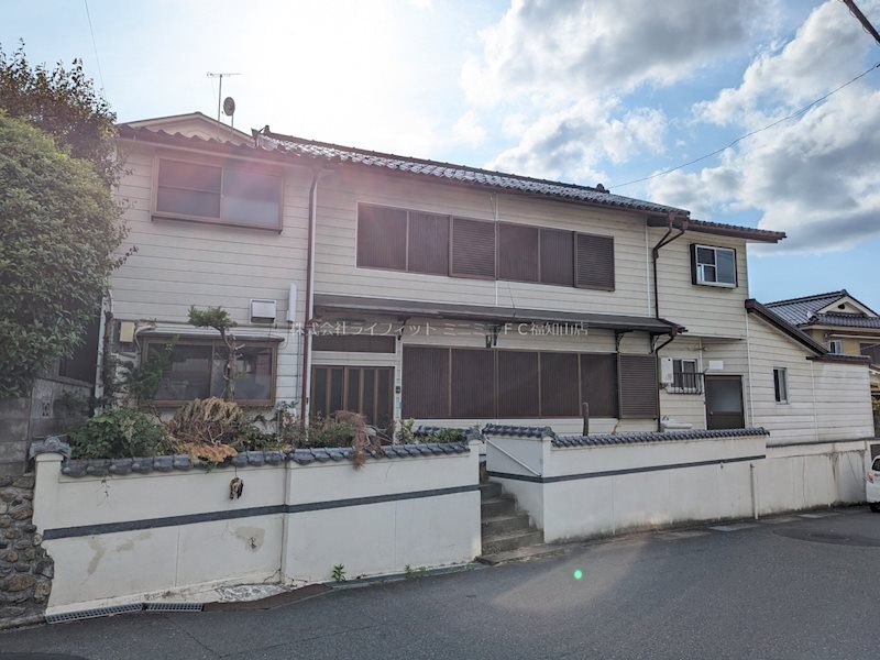 東岡町借家 外観