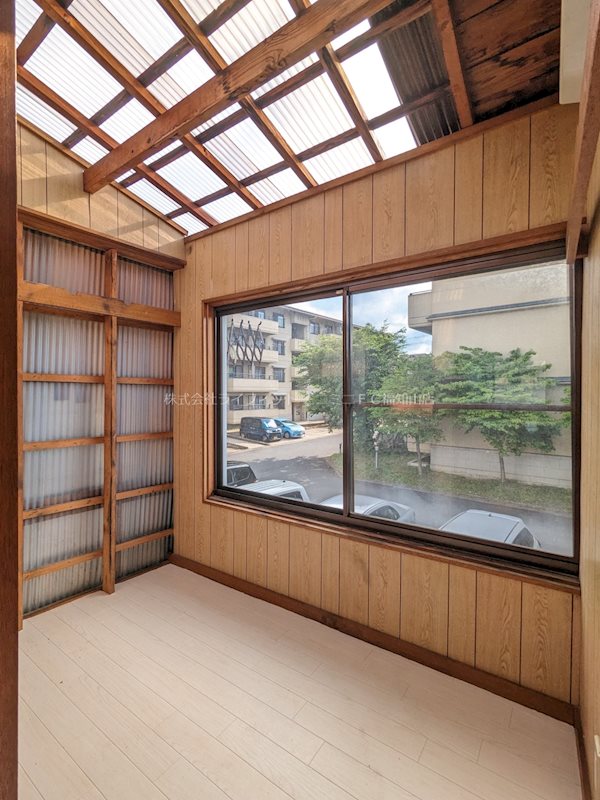 東岡町借家 ベランダ