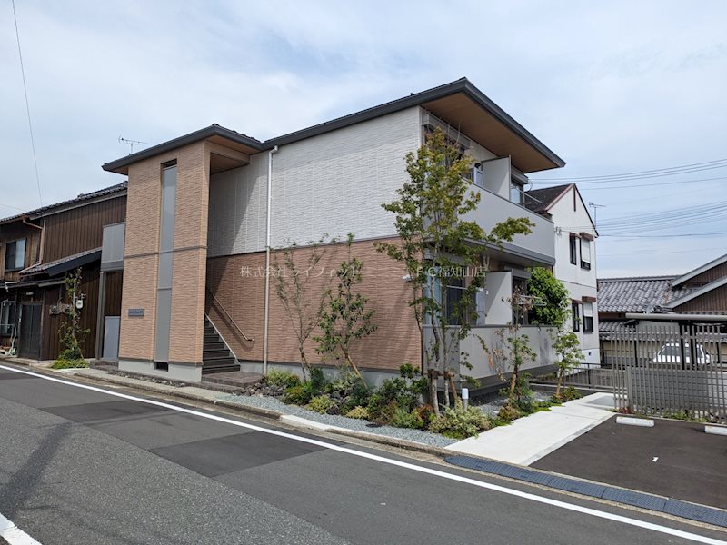 シャーメゾンHANATA南岡 外観