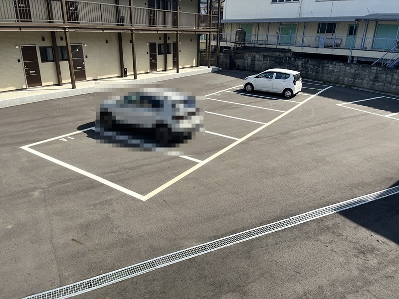 グランジュテ八鹿 駐車場