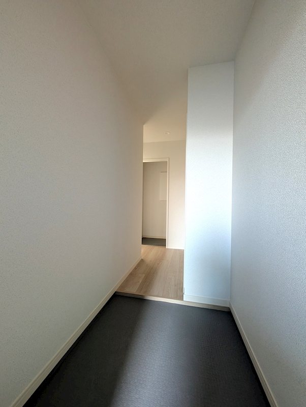 グラシエ土師　ノース 玄関