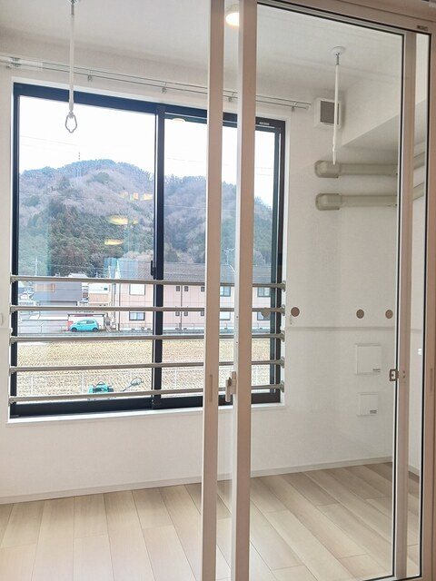 シャルム朝来 ベランダ