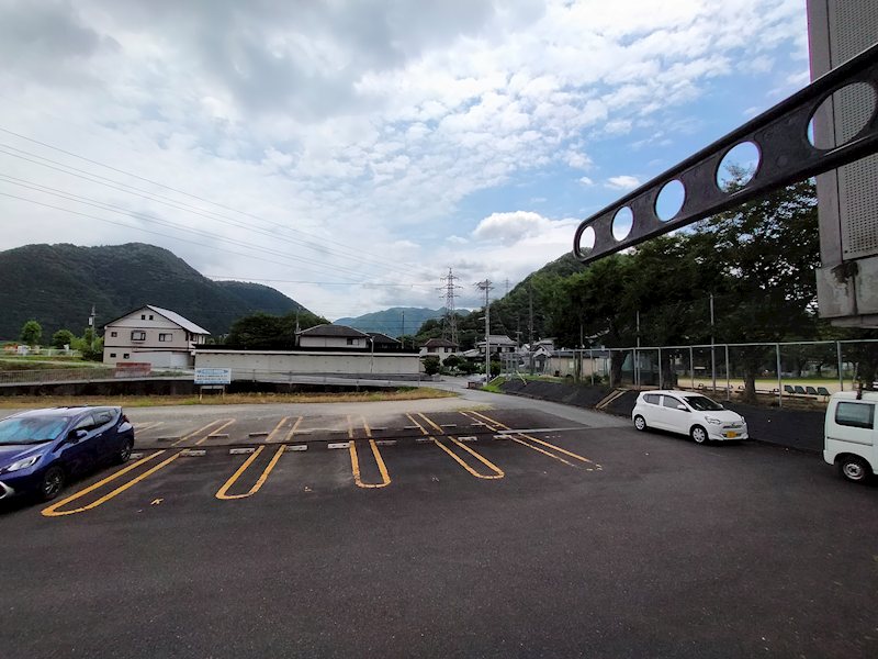コーポコスモスⅡ 駐車場