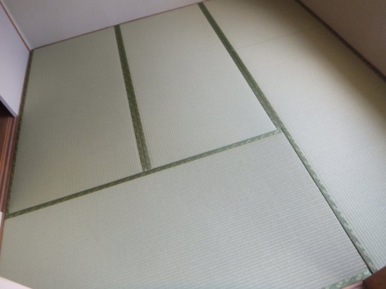 出石ハイツⅢ リビング
