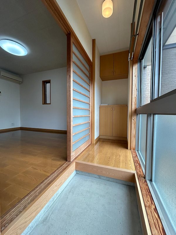 SUBURB HOME　おおた３ 玄関