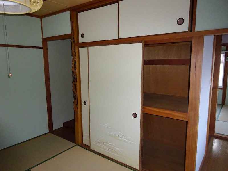 山田様上陰貸家192-3 収納