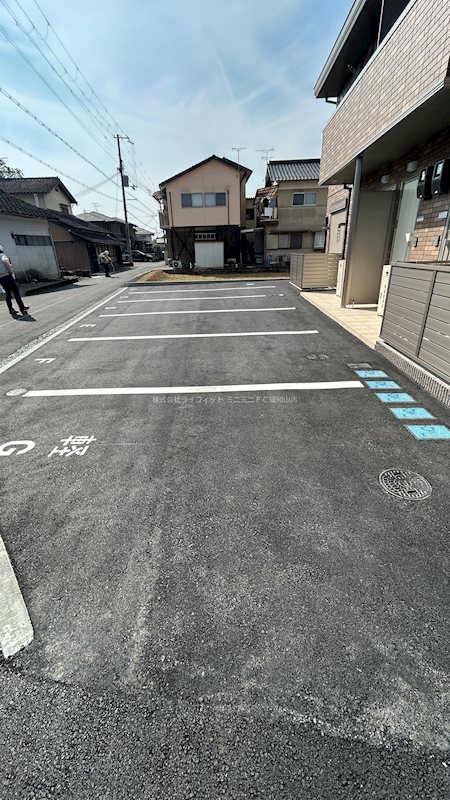 Casa　Uno 駐車場