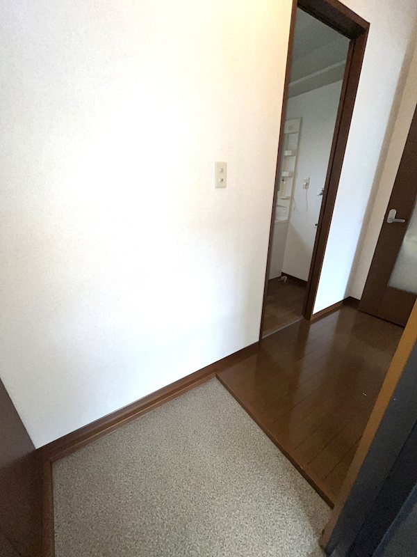 ヴィラ妙楽寺Ⅰ 玄関