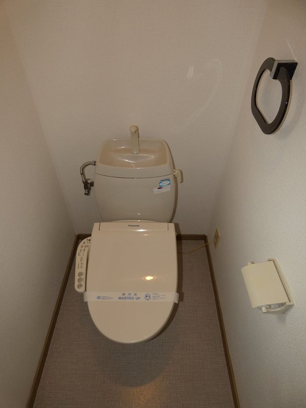 ガーデンブライト　C トイレ