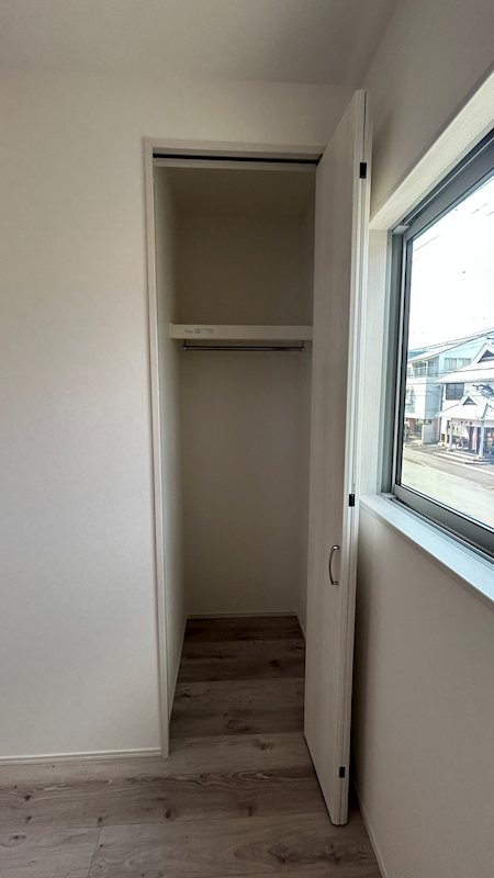 厚中町貸家  その他
