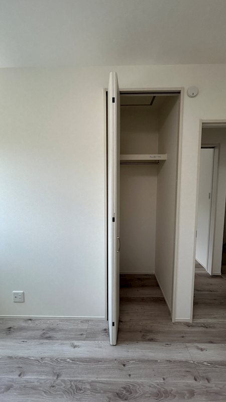 厚中町貸家  その他