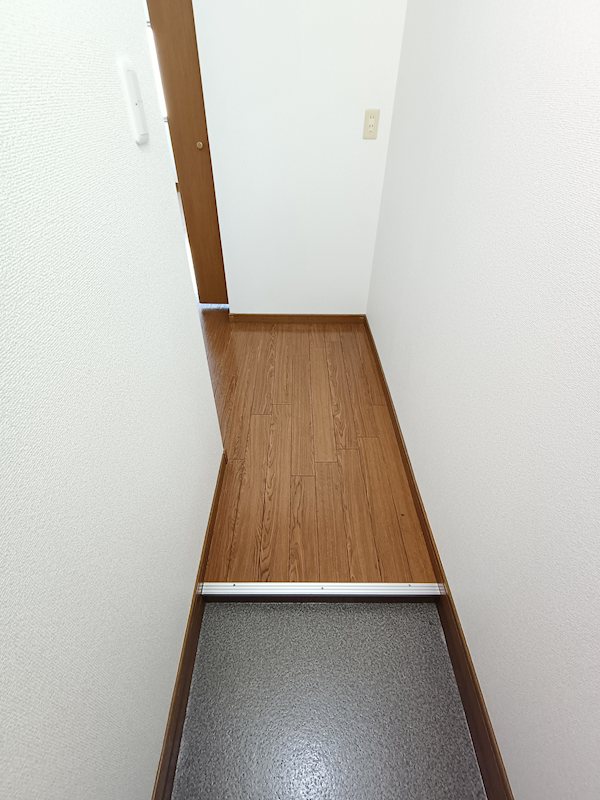 フレンドハイツ 玄関