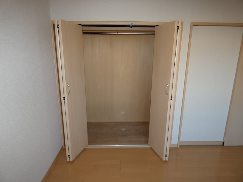 ルミナス 収納