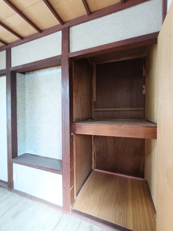 Ｋ様中央町貸家 収納