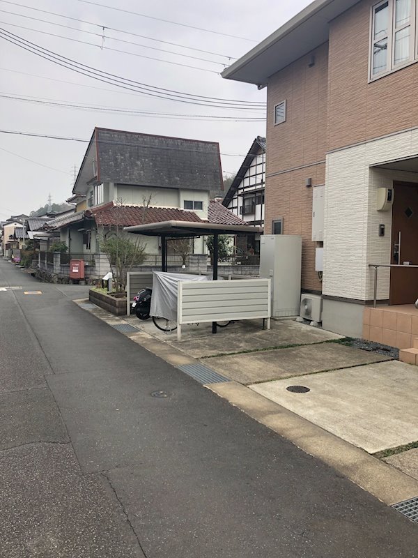 ヴィラ聖佳 駐車場
