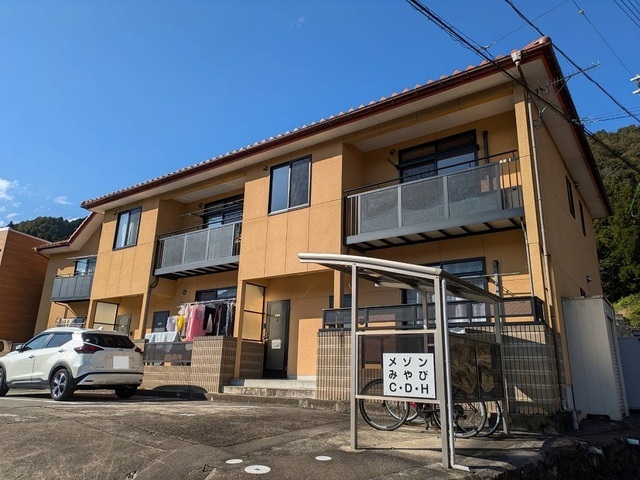 メゾンみやびＣ 外観