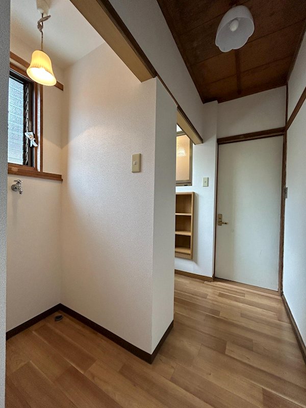 山本様泉町貸家（手前） その他