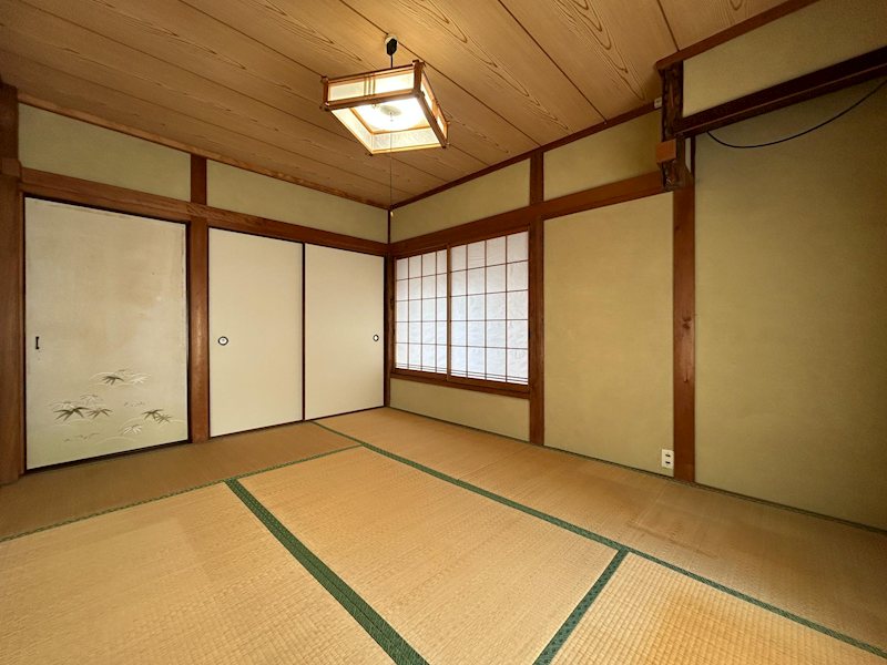 山本様泉町貸家（手前） ベッドルーム