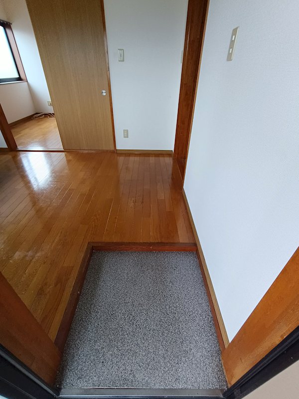 ウイズはかざ 玄関