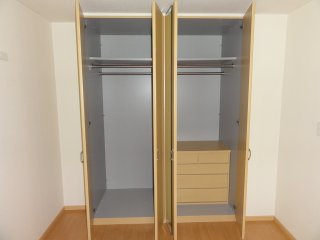 ガーディングヒル 収納