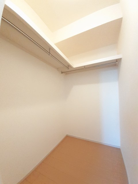 エクセレンス・Ⅱ 収納