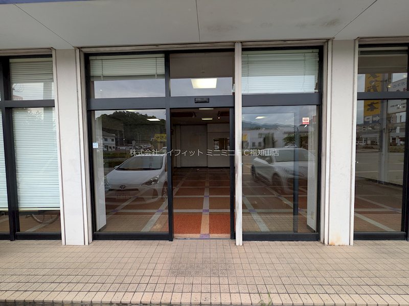 CHビル 玄関