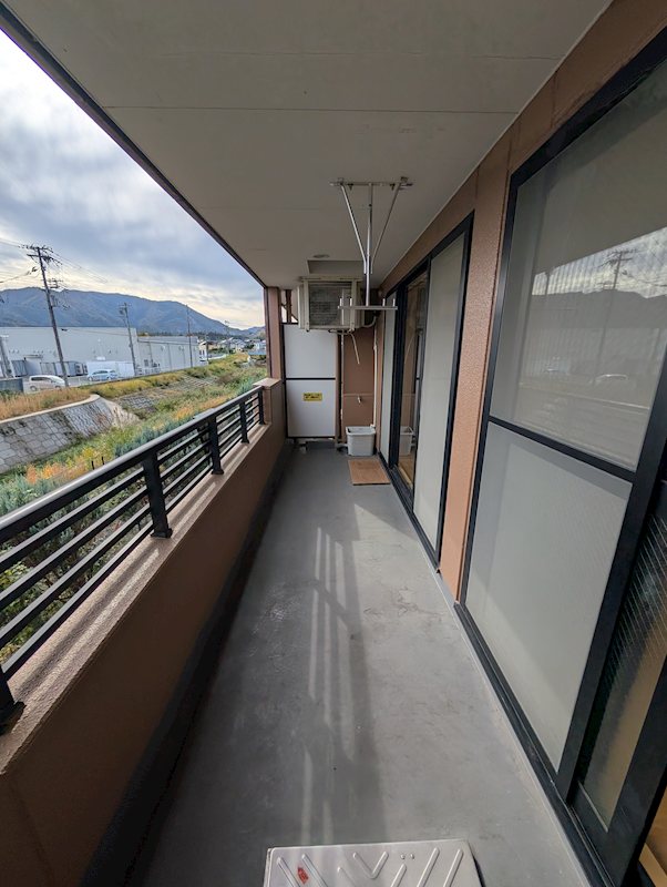 グランデール湯原 ベランダ