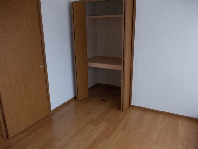 ビバーチェⅡ 収納