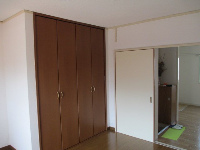 ウイズ高屋 ベッドルーム