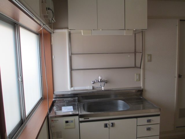 ウイズ高屋 キッチン
