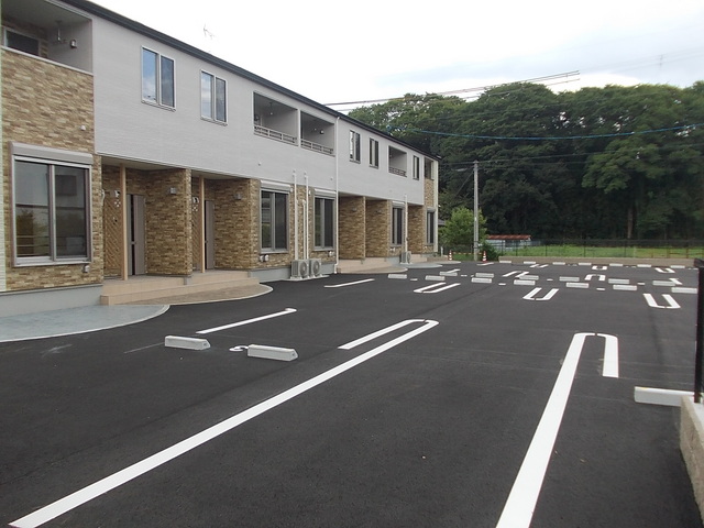グランツＴＯＷＡ　Ⅱ 駐車場