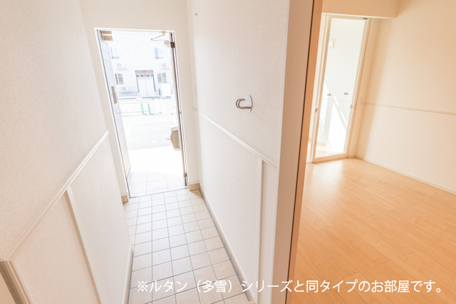 アストラル　グレアⅠ 玄関